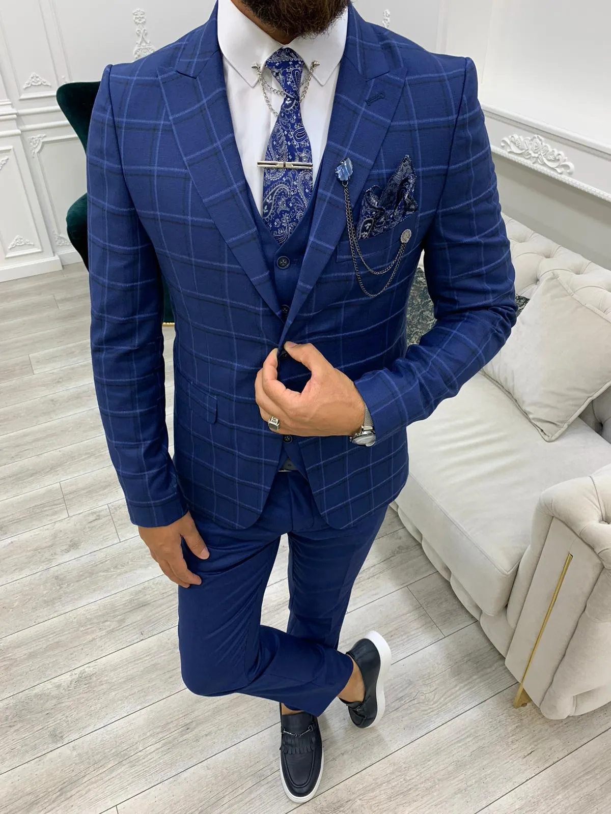 Olympia Indigo Slim Fit Peak Lapel Plaid Suit - A Versatile Choice for Modern Men