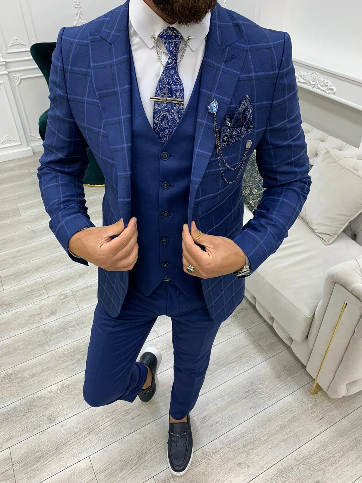 Olympia Indigo Slim Fit Peak Lapel Plaid Suit - A Versatile Choice for Modern Men