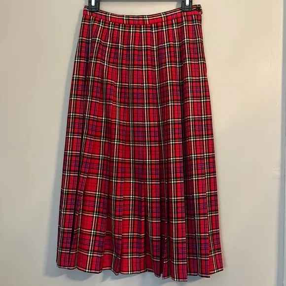 Pendleton Vintage Red Pleated Plaid Wool Skirt Size 8