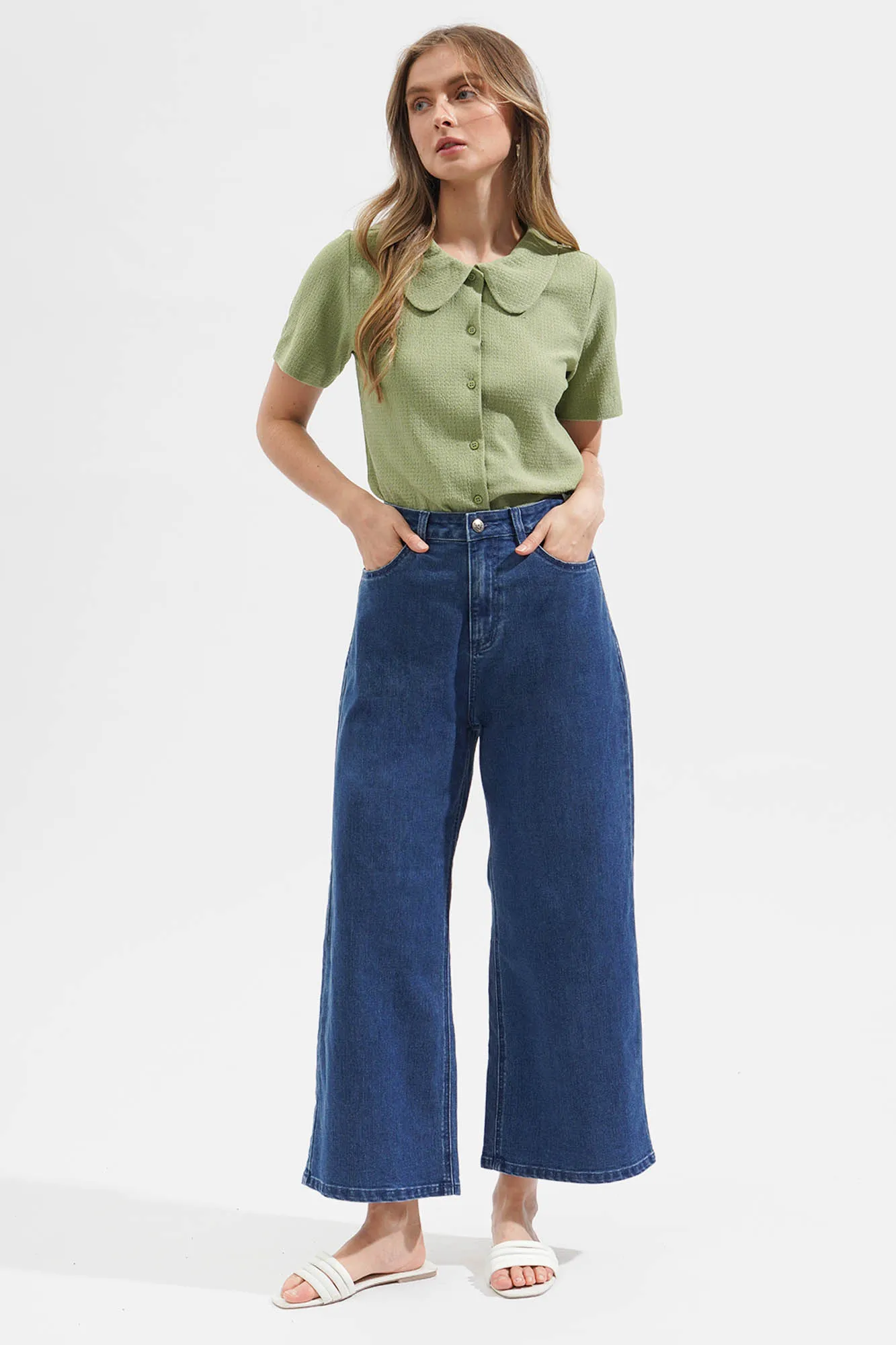 Peter Pan Collared Button Down Tee