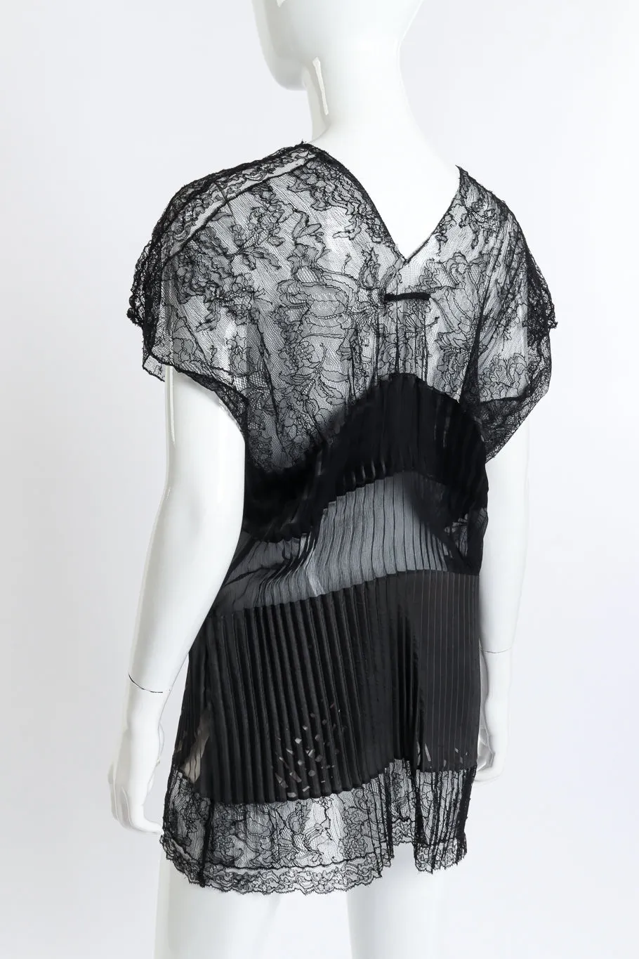 Plissé & Lace Top