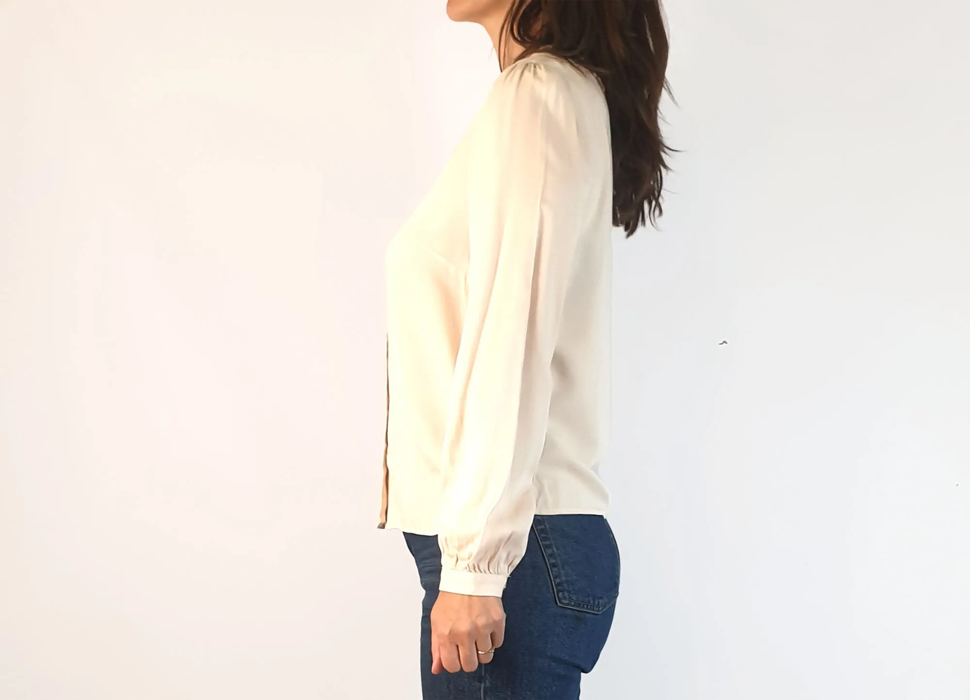 Princess Highway cream long sleeve shirt with embroydered peter pan collar size 8