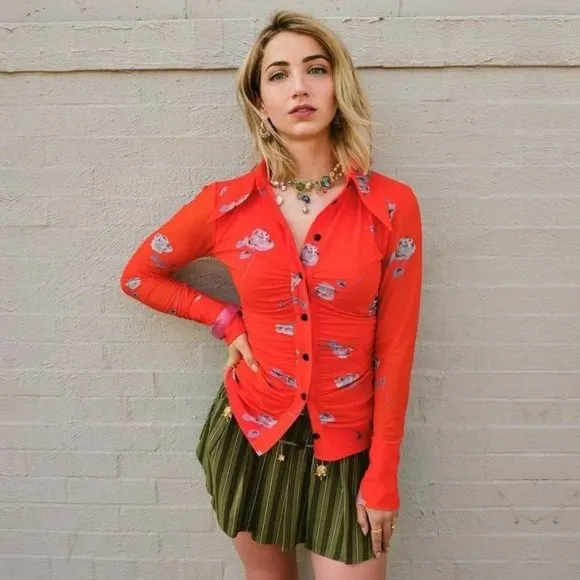 Reclaimed Vintage (ASOS) Y2K Belted Mini Skirt in Khaki Stripe ASO Emily Rudd