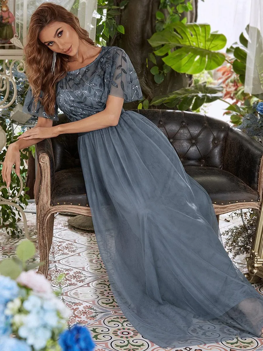 Robes de soirée brodées à manches courtes A-Line pour femmes