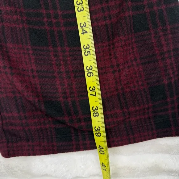 SKIMS  Unisex Fleece  Flannel Sleep pants  Medium in  Wine Plaid NWOT