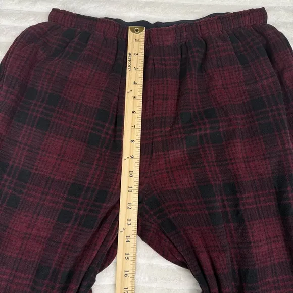 SKIMS  Unisex Fleece  Flannel Sleep pants  Medium in  Wine Plaid NWOT