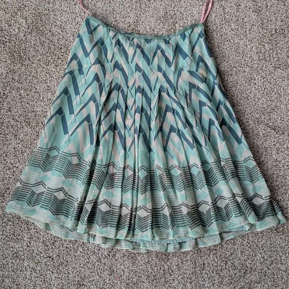 Ted Baker Vintage Sequined Silk Pleated Skirt 0