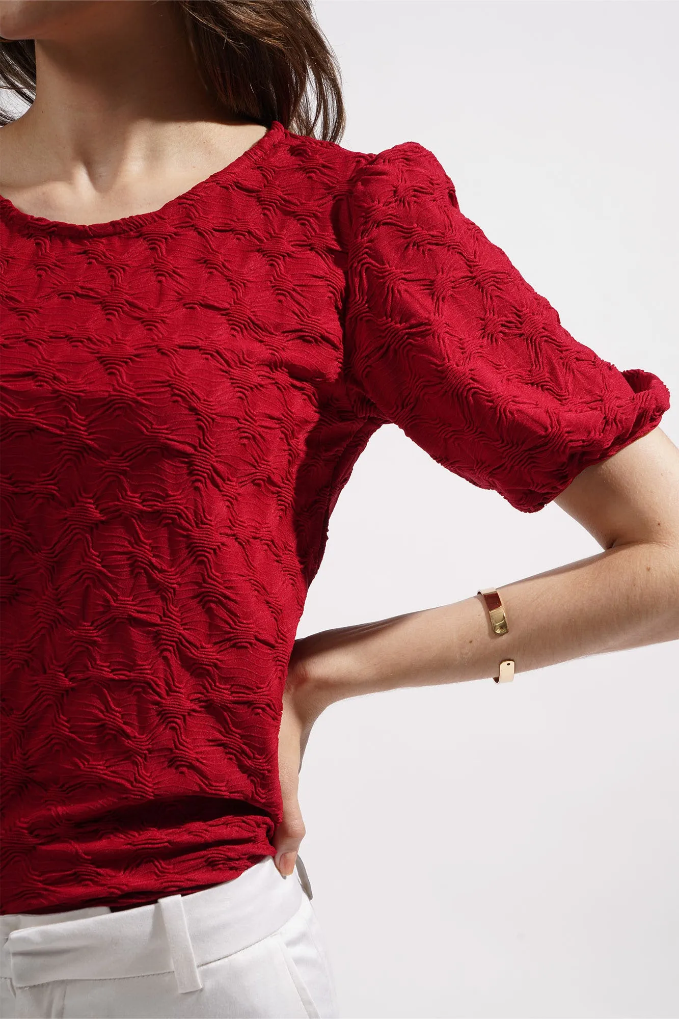 Textured Puff Sleeve Tee
