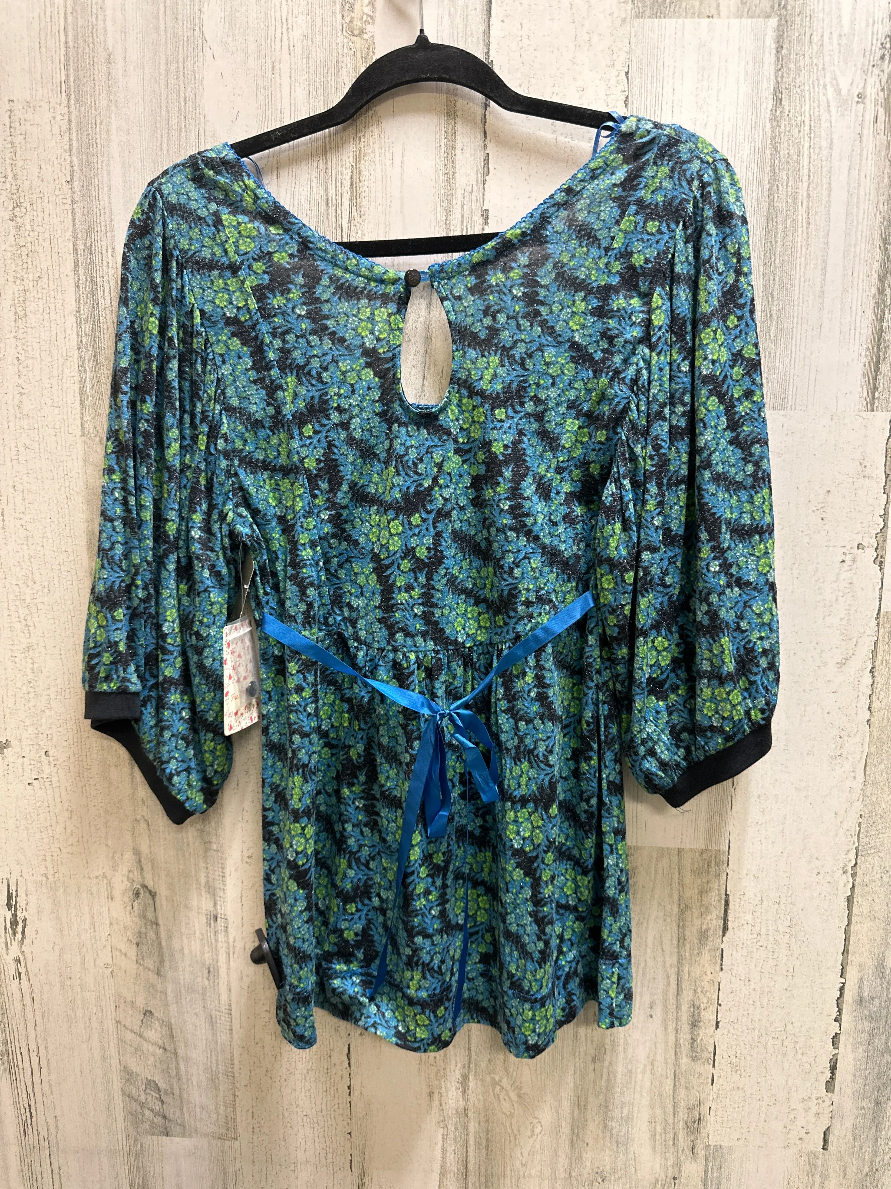 Top Short Sleeve By Free People  Size: S