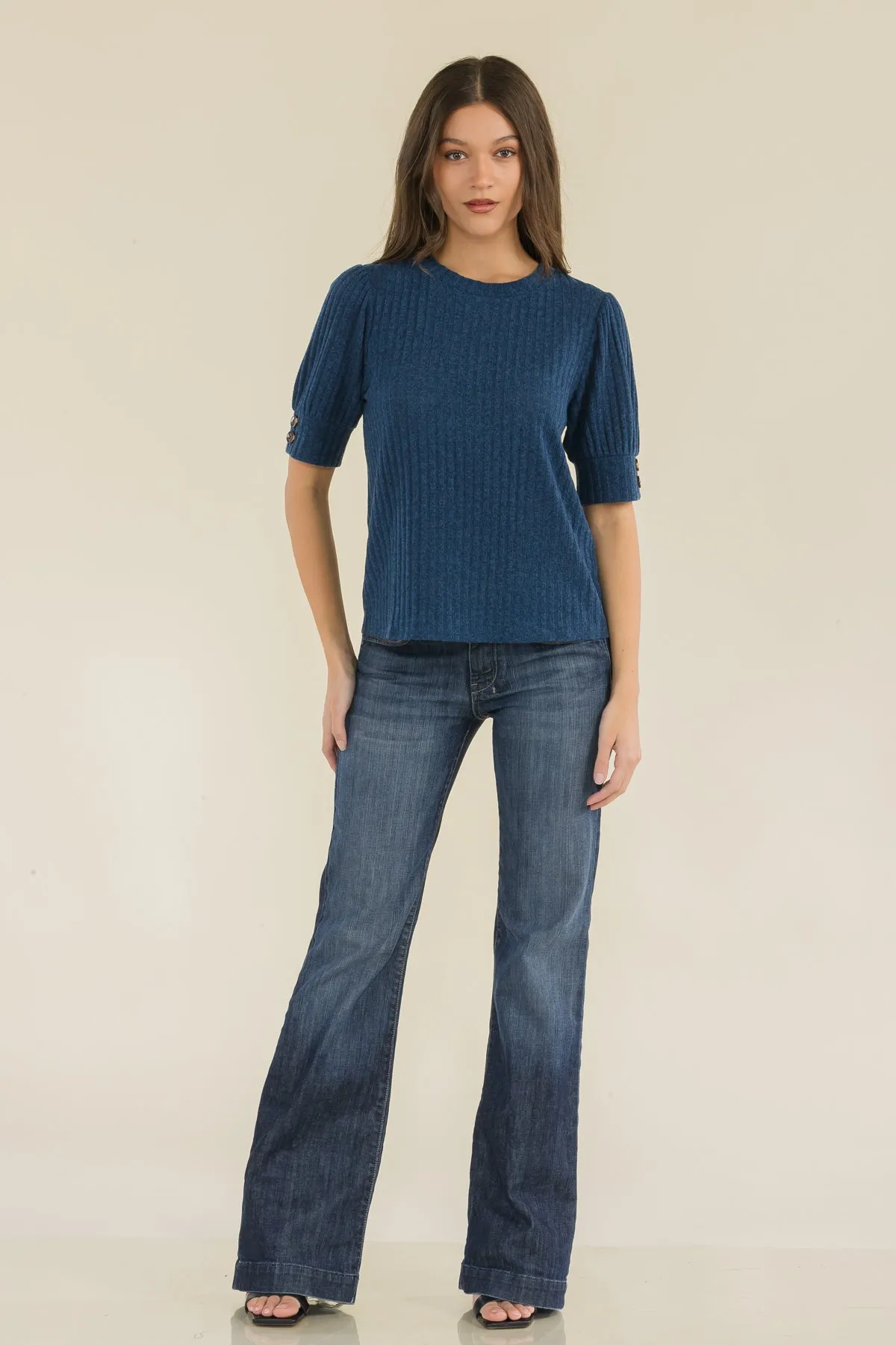 TORTOISE BUTTONS PUFF FASHION TEE SWEATER