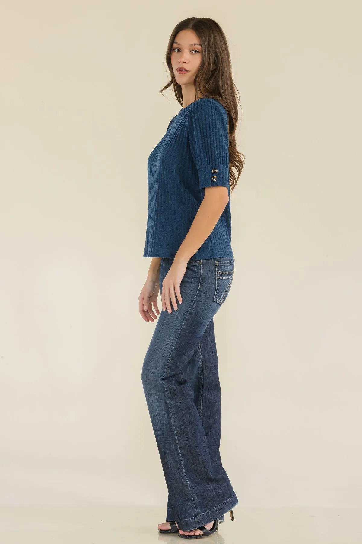 TORTOISE BUTTONS PUFF FASHION TEE SWEATER