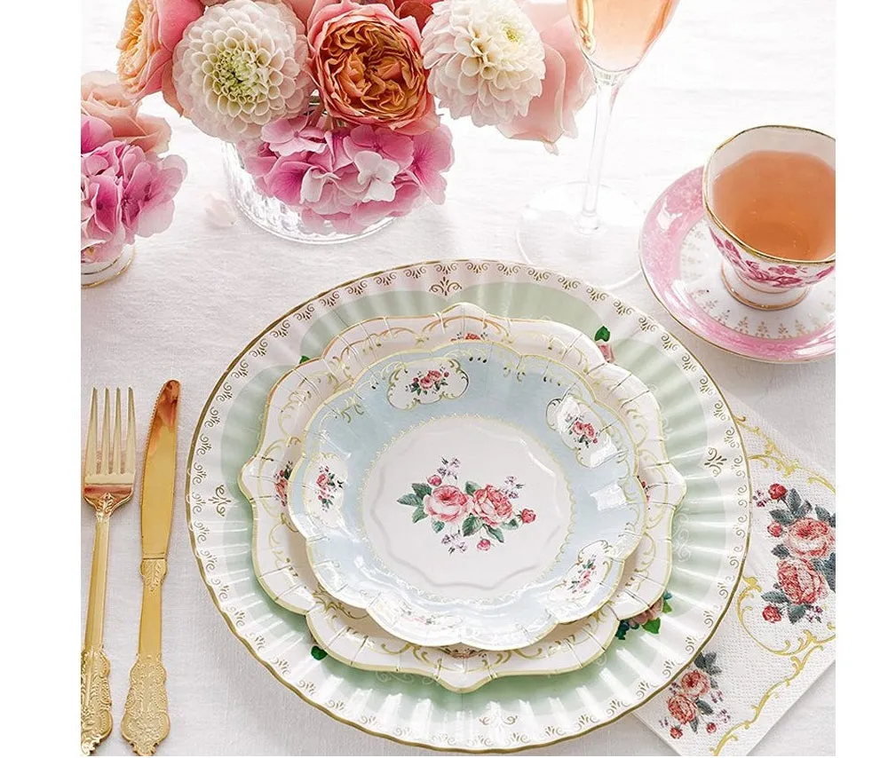 Truly Scrumptious Vintage Floral Scalloped Napkins