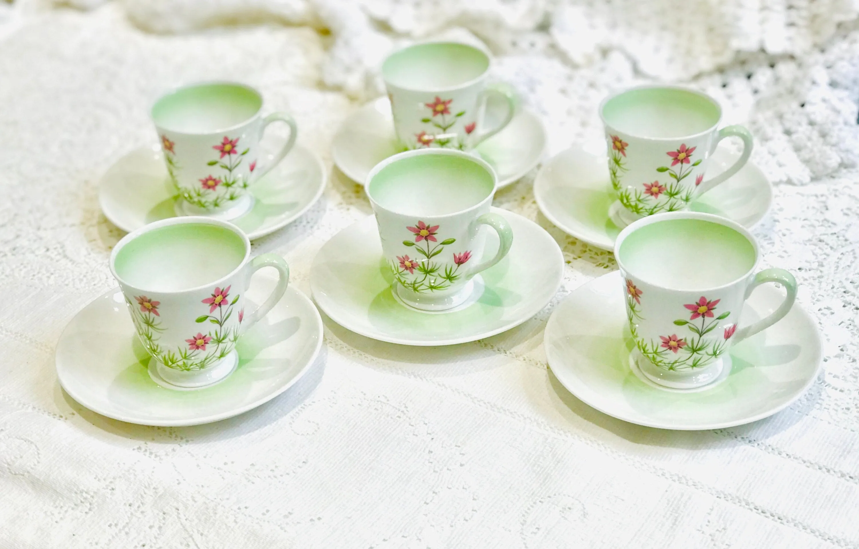 Tuscan China Vintage Coffee Set “Meadowsweet” pattern