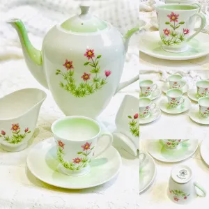 Tuscan China Vintage Coffee Set “Meadowsweet” pattern