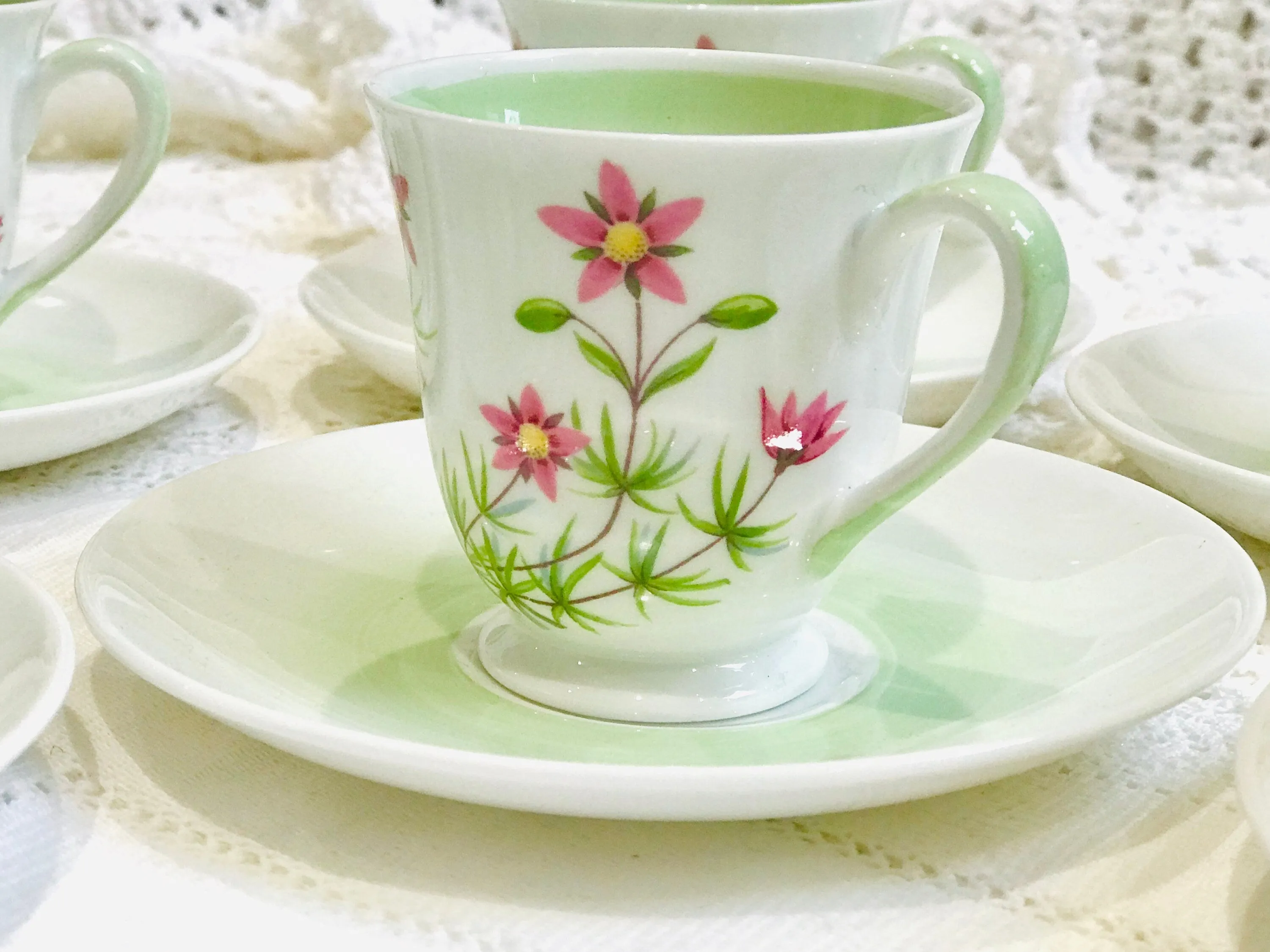 Tuscan China Vintage Coffee Set “Meadowsweet” pattern