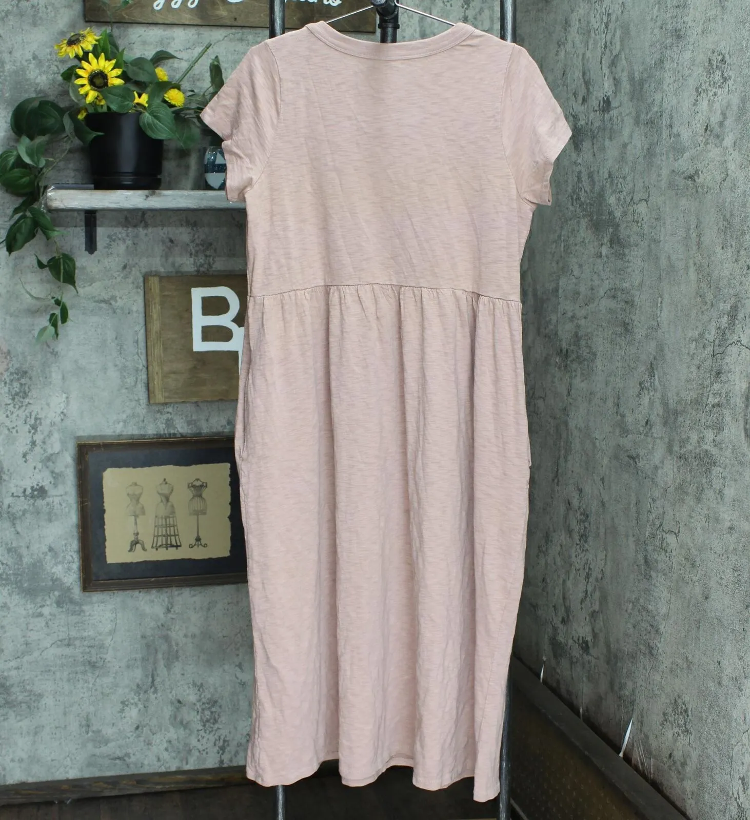Universal Thread Women's Short Sleeve T-Shirt Dress