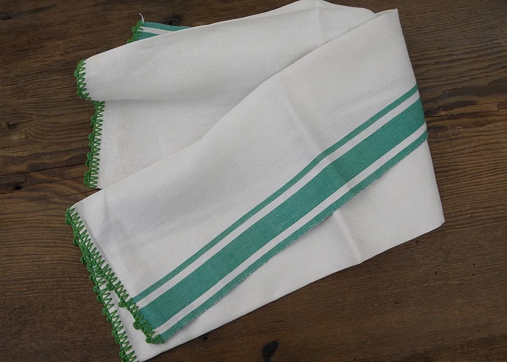 Unused Vintage Linen Green and White Kitchen Tea Towel with Crocheted Edge