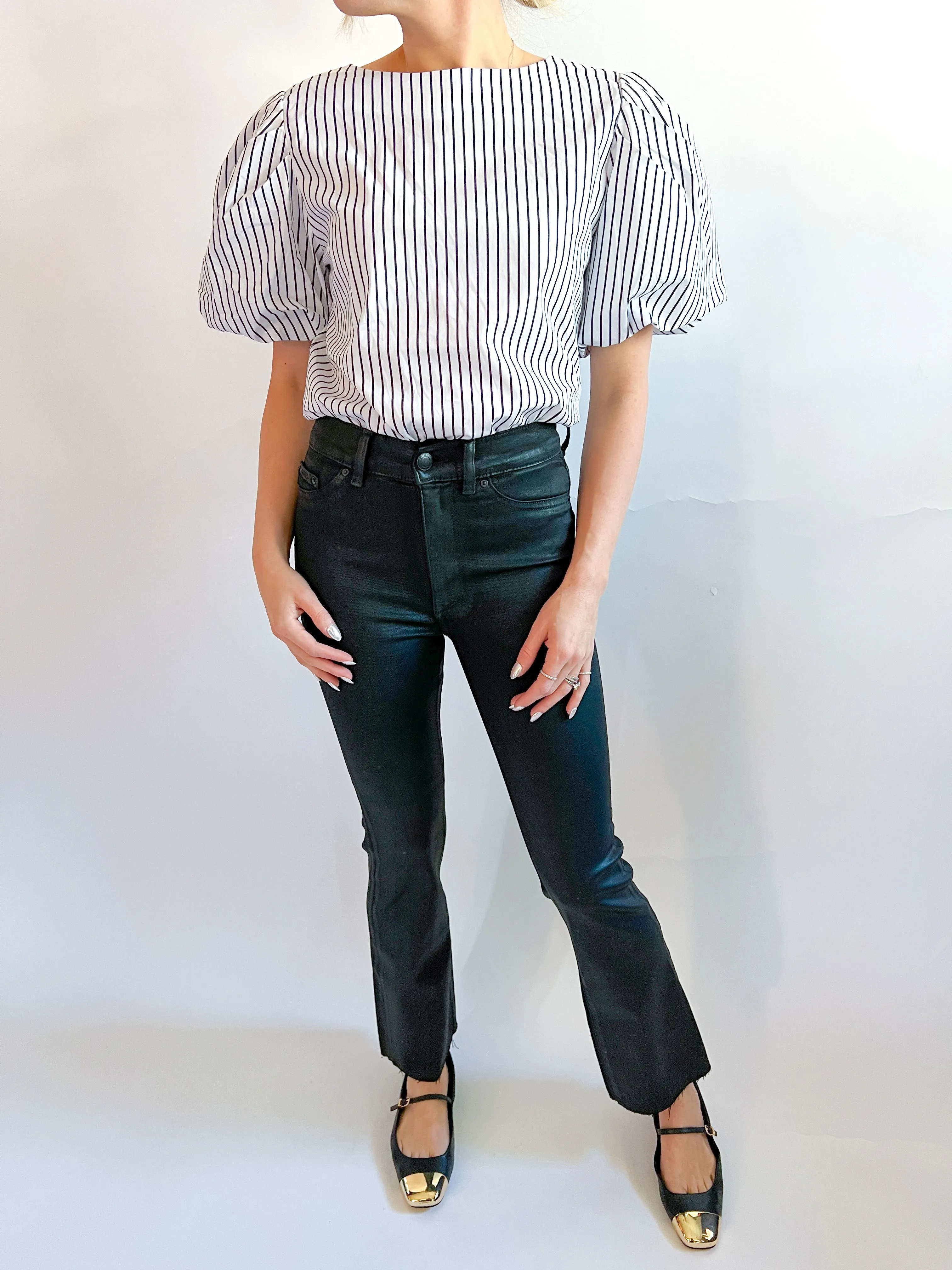 Vertical Stripe Puff Sleeve Top