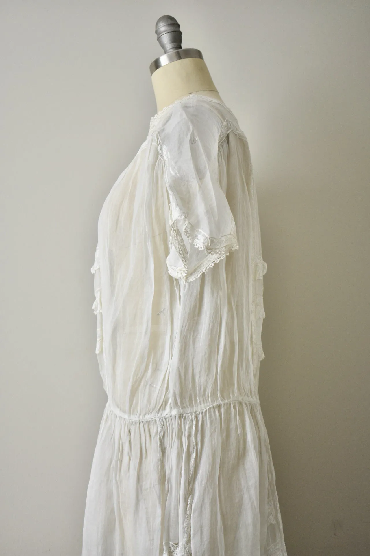Vintage 1920s Organdy Tea Dress w/ Lace Insertions