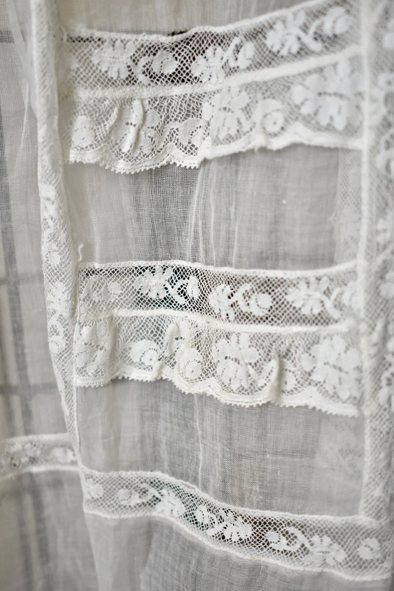 Vintage 1920s Organdy Tea Dress w/ Lace Insertions
