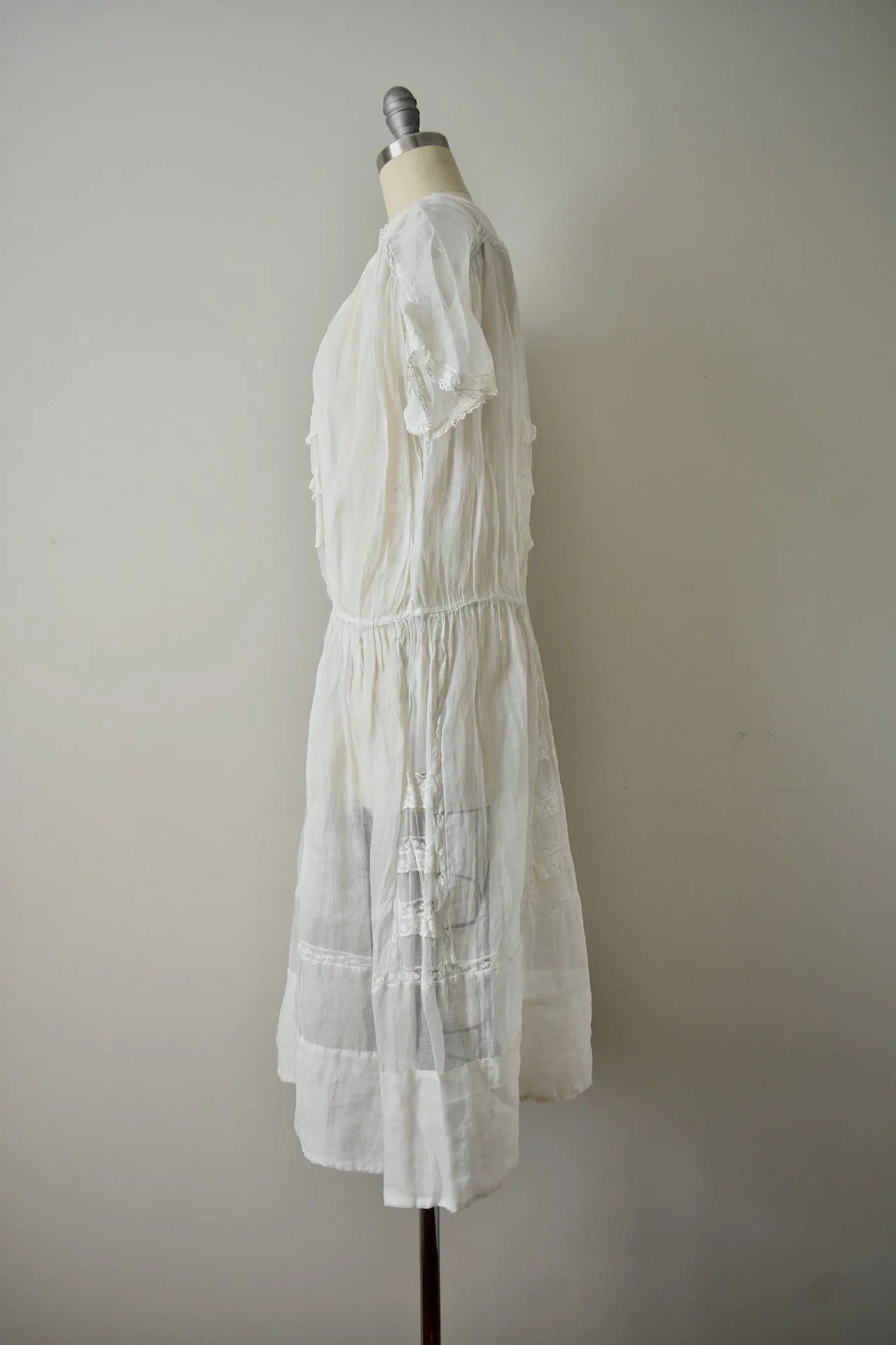 Vintage 1920s Organdy Tea Dress w/ Lace Insertions