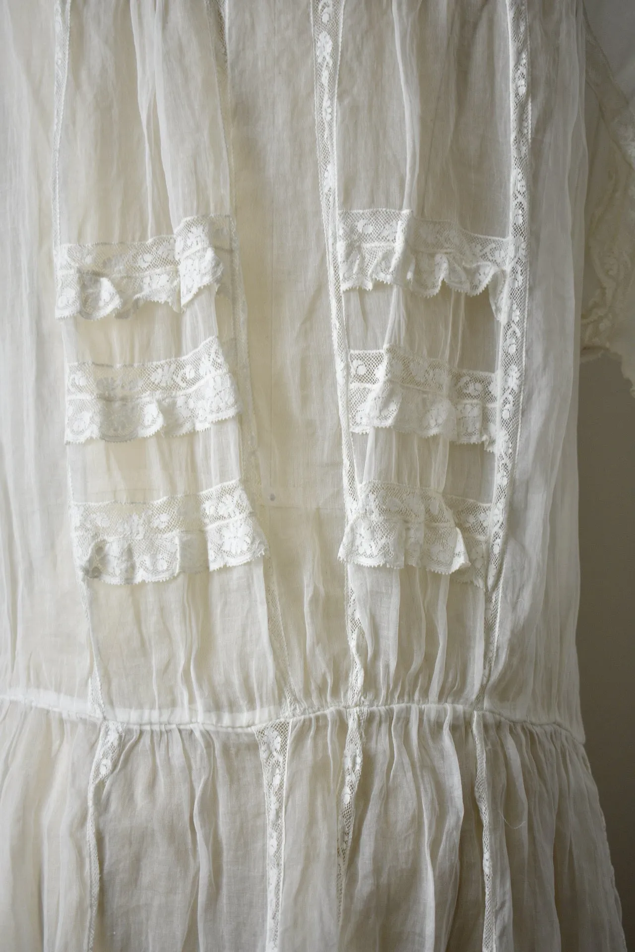Vintage 1920s Organdy Tea Dress w/ Lace Insertions