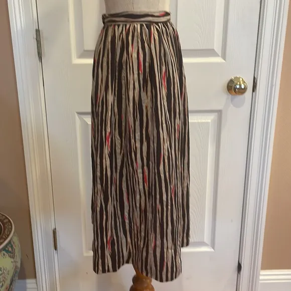Vintage 1980s Yvonne Picone midi skirt Horizontal stripes sz 8 women’s black red