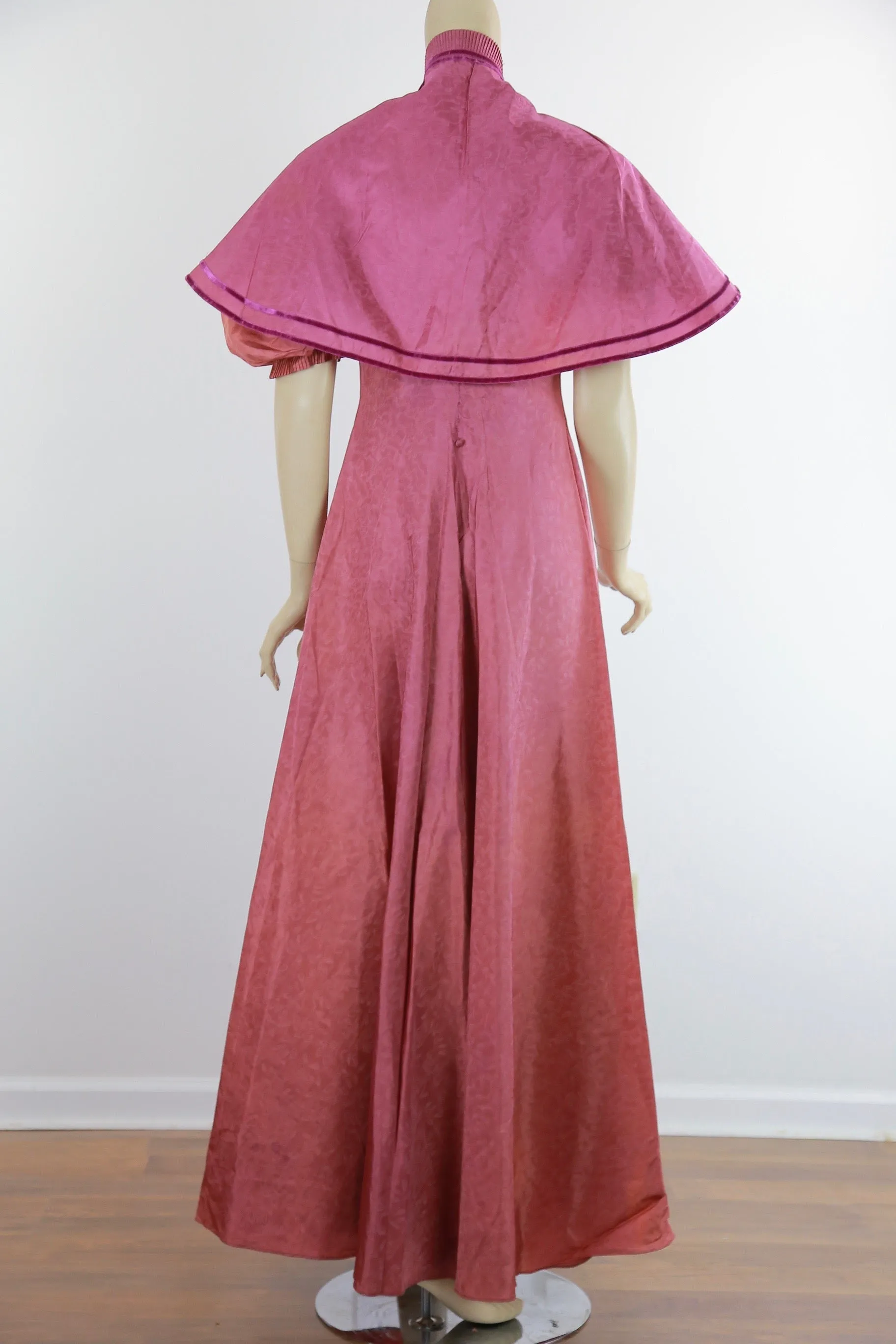 Vintage 40s mauve pink open shoulder evening dress