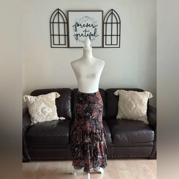 Vintage 90s Bandolino Paisley Print Midi Tiered Ruffle Skirt Size 10 Boho Hippie