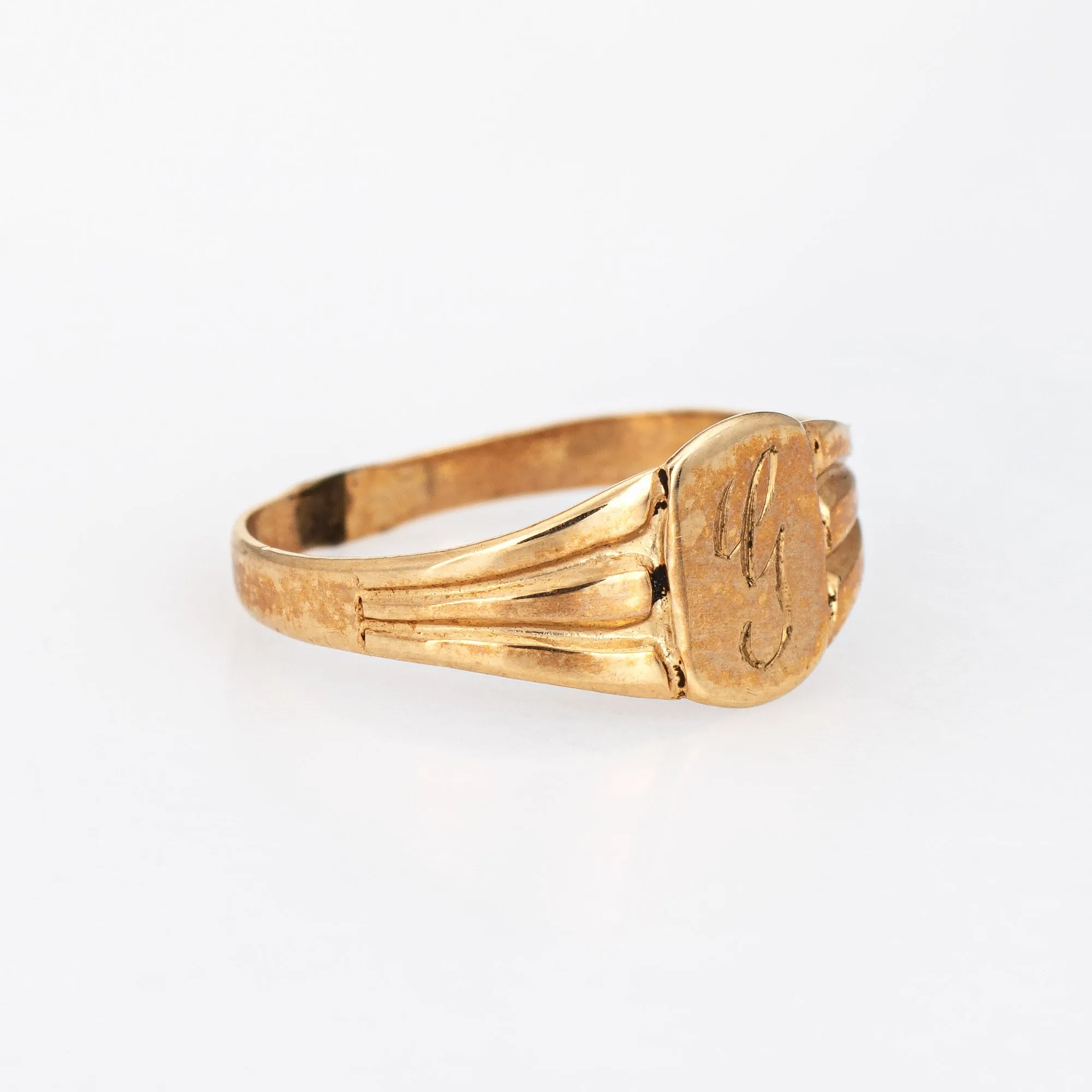 Vintage Art Deco Baby Ring Letter G Signet 10k Yellow Gold Filigree Tiny Midi