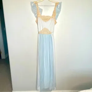 Vintage Baby Blue Lace Trim Flutter Sleeve Nightgown Nighty Pleated Long Small