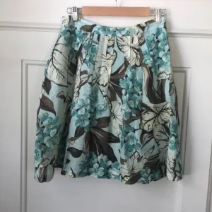 Vintage Beautiful Pleated Floral Full Skirt