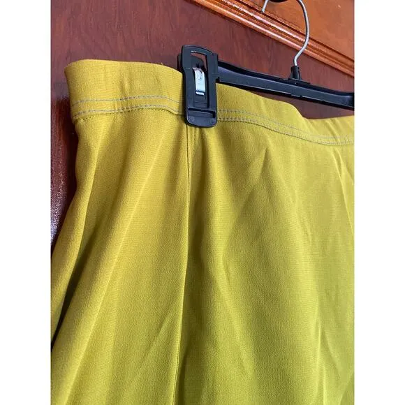 VINTAGE Chartreuse Green Twee Midi Skirt 16