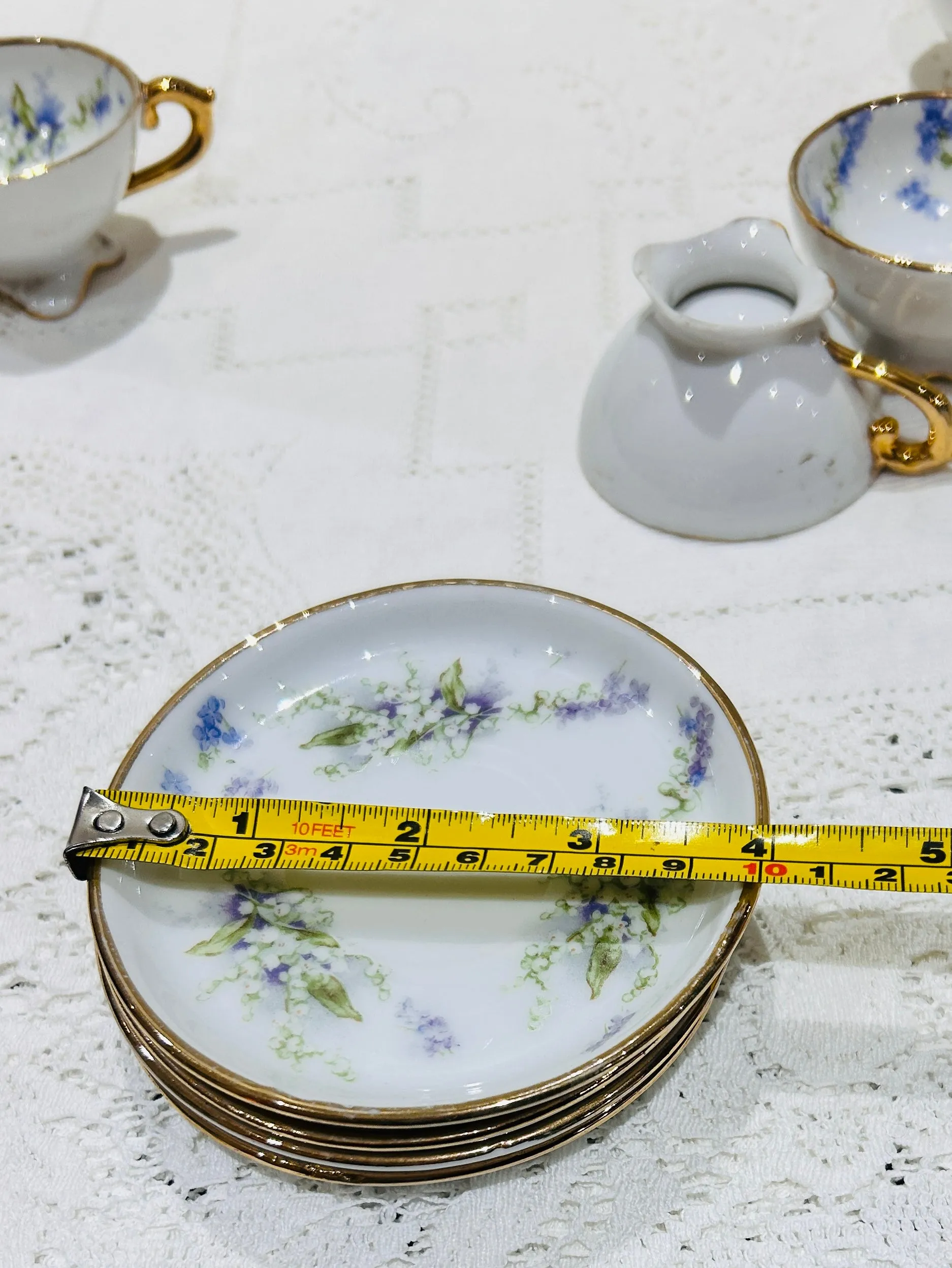 Vintage Child’s Tea  Set