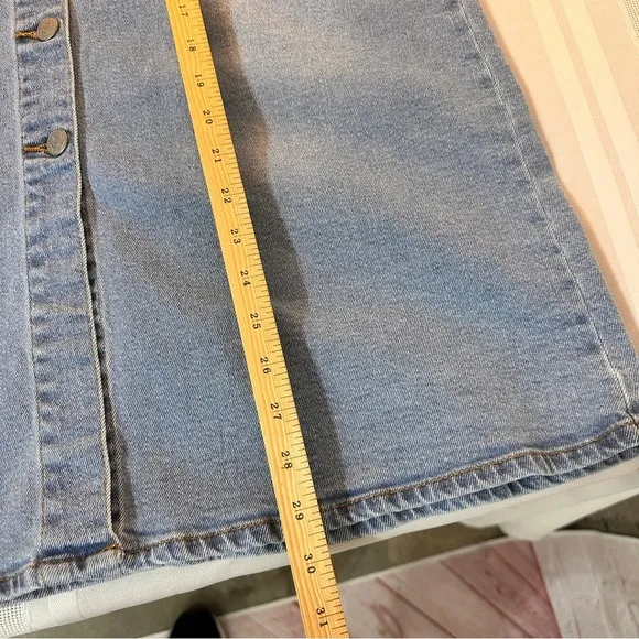 Vintage denim high low rise rise skirt button front size 10 midi stretchy light