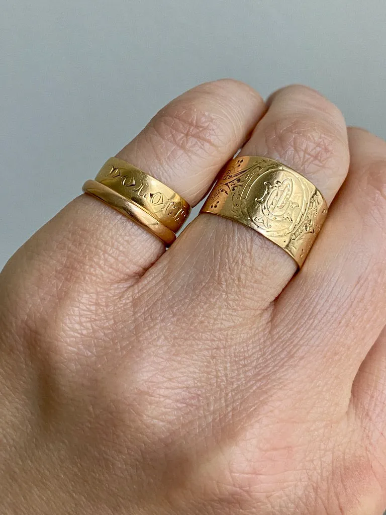 Vintage Engraved 14k Gold Band Ring Circa 1900-1950 - Size 5.25