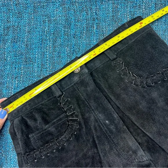 Vintage Express Genuine Leather Western High Waisted Midi Skirt in Black
