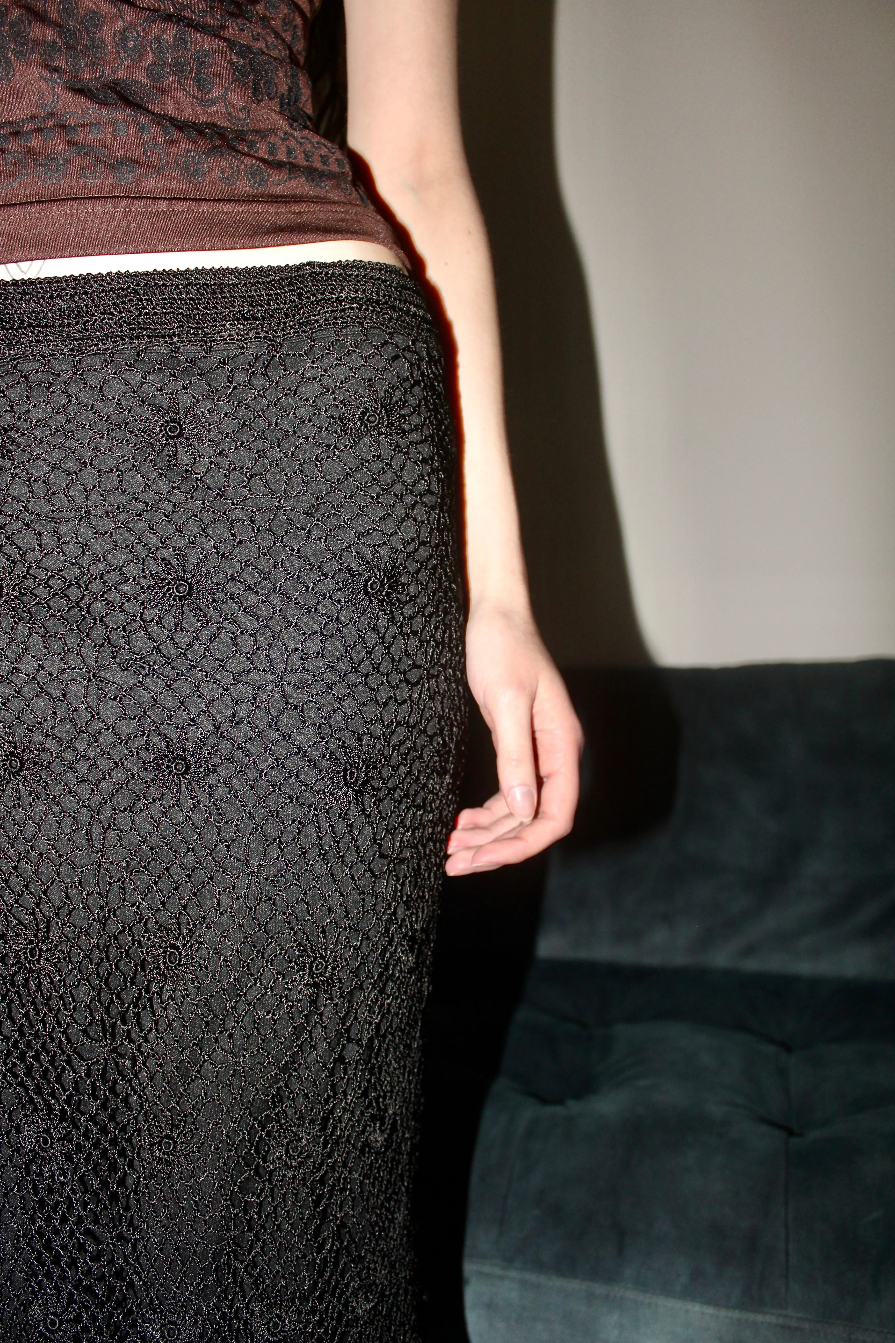 Vintage Floral Crochet Knit Midi Skirt (S-M)