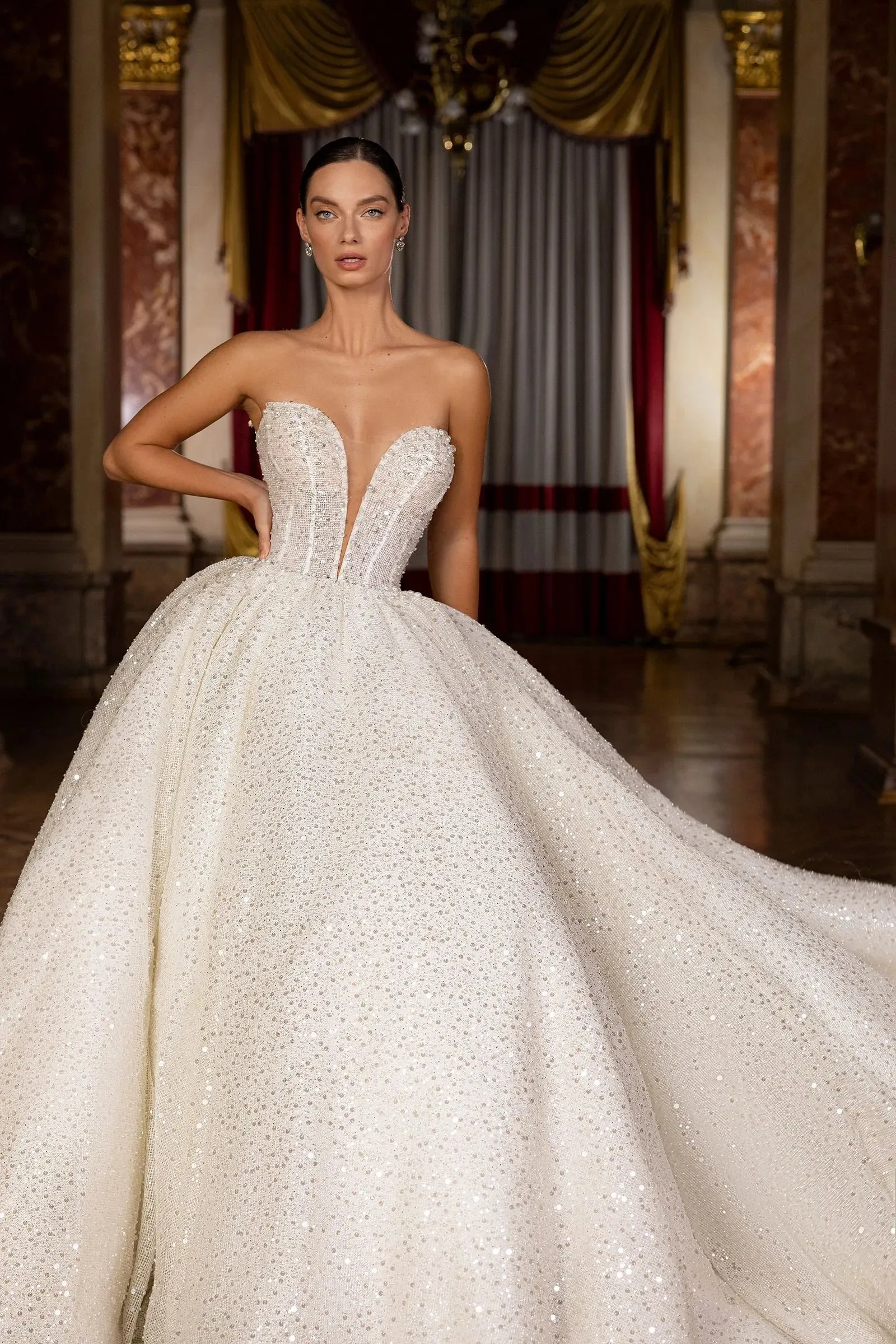 Vintage Glitter Lace Wedding Dresses A-Line Shiny Sweetheart Bridal Gowns Princess Sparkly Bride Dress