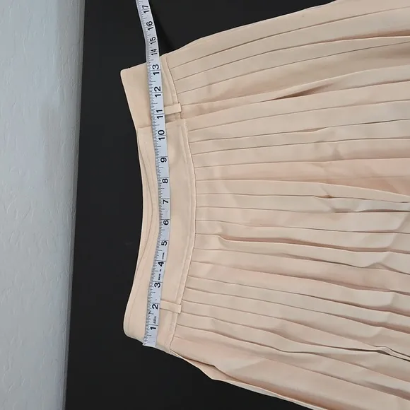 Vintage Linda Allard for Ellen Tracy Pleated Skirt Midi Wrap Closure Detail 6