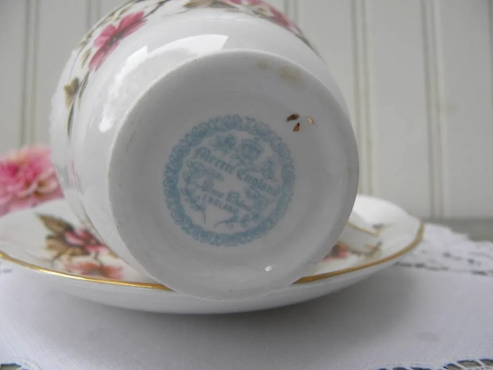 Vintage Pink Daisy Teacup and Saucer