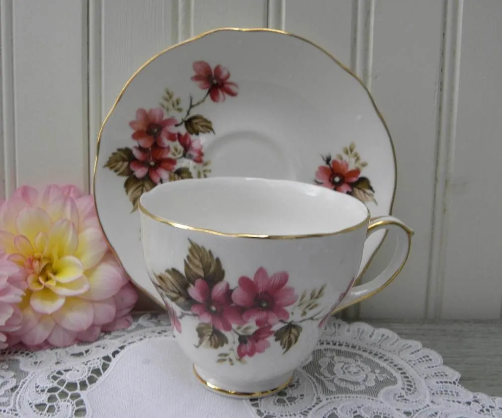 Vintage Pink Daisy Teacup and Saucer