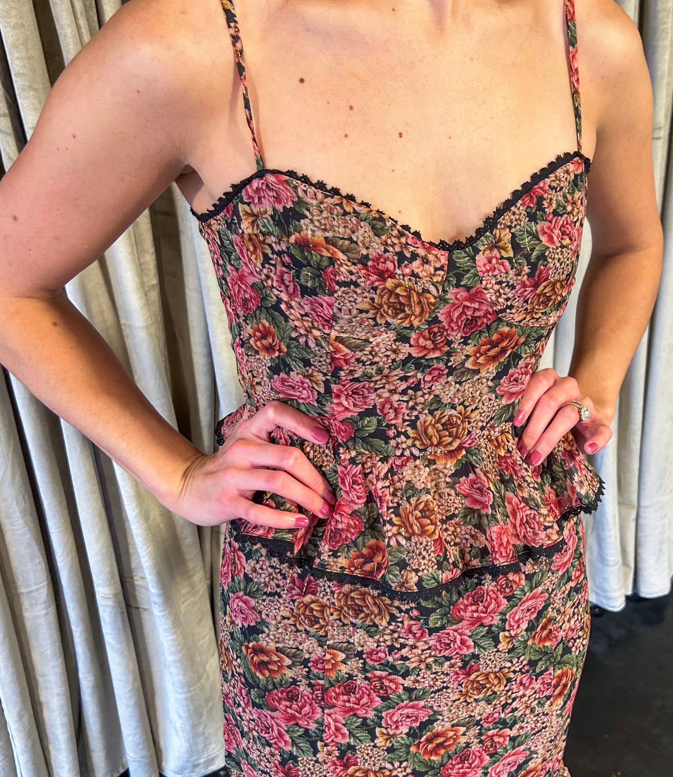 Vintage Rose Lurex Ruffled Floral Dress