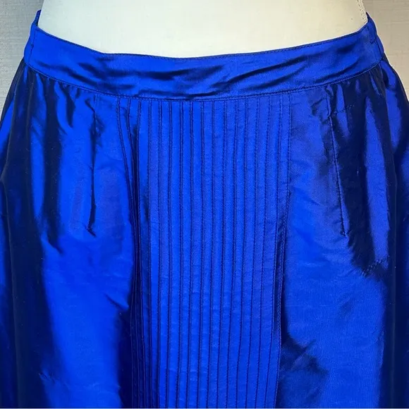 Vintage Womens 100% Silk Midi Skirt Size M Zip Lined Handmade Metallic Blue Luxe