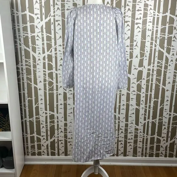 Vintage 70s Ditsy Floral Print Flannel House Dress Nightgown