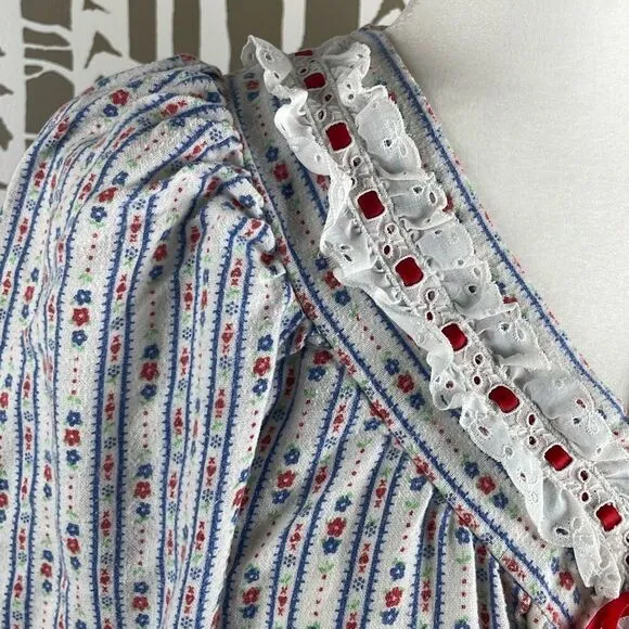 Vintage 70s Ditsy Floral Print Flannel House Dress Nightgown