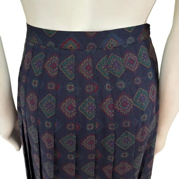 VTG WOOLF BROTHERS Medallion Print Pleated Long Midi Skirt in Dark Blue SZ S
