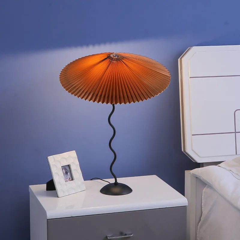 White Pleated Vintage Table Lamp
