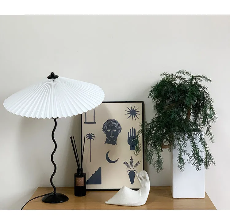 White Pleated Vintage Table Lamp