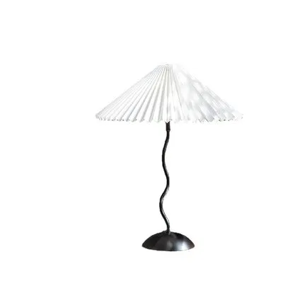 White Pleated Vintage Table Lamp